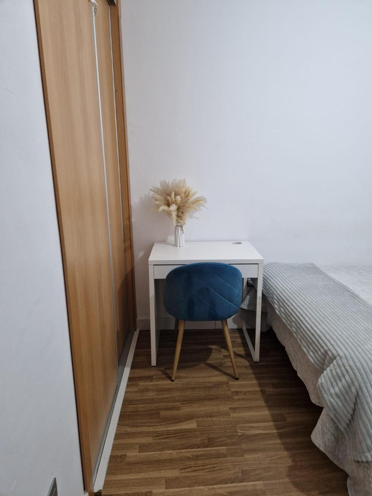 Quarto Com Banheiro Privado Em Apartamento Familiar Apartment Alicante Exterior photo